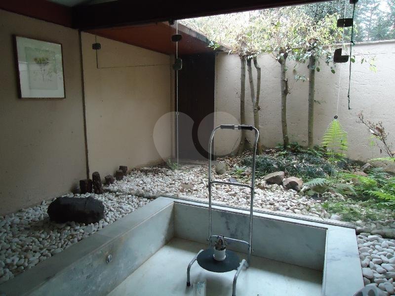 Casa à venda com 6 suítes em Morumbi, São Paulo, SP