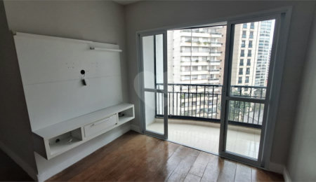 Apartamento para alugar com 3 quartos, sendo 1 suíte,  em Santana, São Paulo, SP