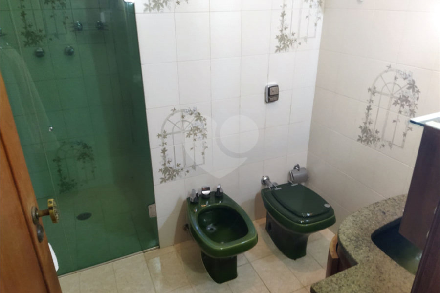 Casa à venda ou para alugar com 4 quartos, sendo 1 suíte, em Vila Madalena, São Paulo, SP