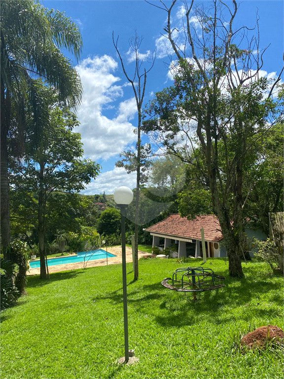 Sítio à venda com 4 quartos, sendo 3 suítes, em Aguas de Igaratá, Igaratá, SP