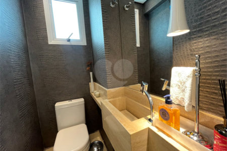Apartamento à venda com 3 suítes em Santa Teresinha, São Paulo, SP