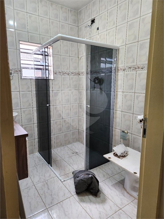Sobrado à venda com 3 quartos no Brasilândia, São Paulo, SP