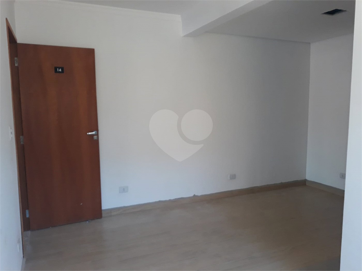 Apartamento à venda ou para alugar com 2 quartos, sendo 1 suíte, em Jardim Flórida, São Roque, SP