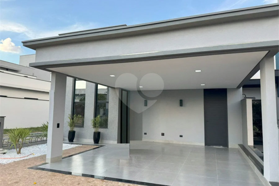 Casa Térrea NOVA 03 dormitórios sendo 1 suíte master – Condomínio, Piracicaba-SP.