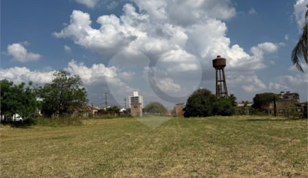 Terreno à venda em Vila Xavier (vila Xavier), Araraquara, SP