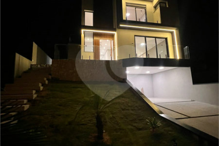 Casa à venda com 3 suítes no condomínio Mosaico Essence - Fase 2, Mogi das Cruzes - SP