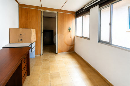 Casa à venda com 3 quartos, sendo 1 suíte,  em Chácara Japonesa, São Paulo, SP