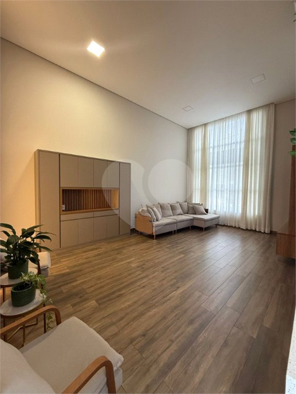 Casa à venda com 3 suítes no condomínio Piemonte, Indaiatuba - SP