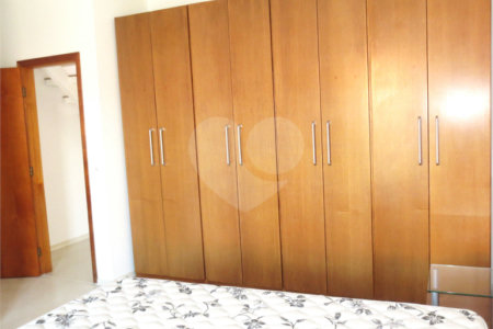 Casa à venda com 2 quartos, sendo 1 suíte,  no condomínio Tucury, São Paulo - SP