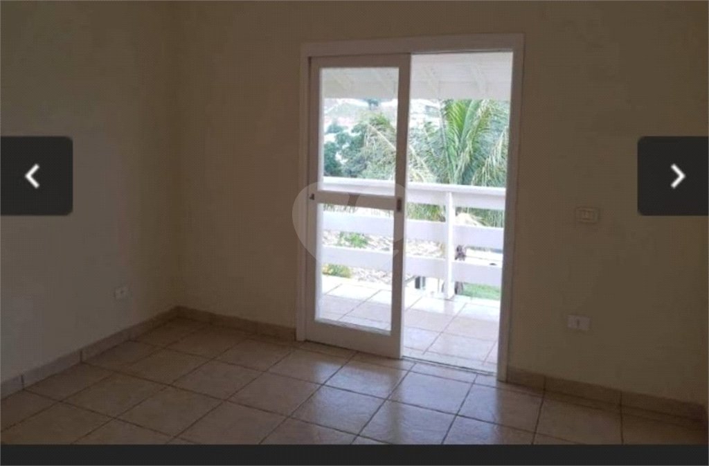 Chácara à venda ou para alugar com 4 quartos, sendo 1 suíte, em Vila Omízollo, Louveira, SP