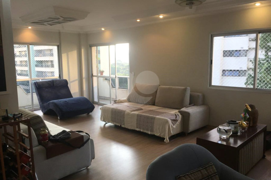 Apartamento à venda com 3 suítes em Santana, São Paulo, SP