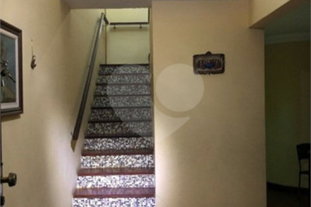 Sobrado à venda com 3 suítes em Lar São Paulo, São Paulo, SP