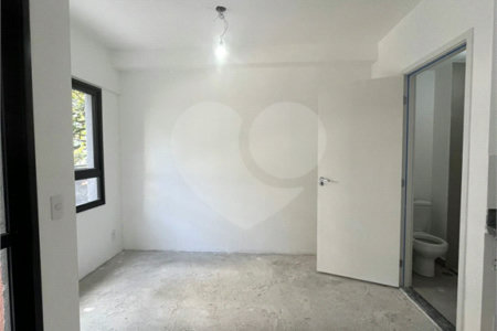 Apartamento à venda com 1 quarto em Sumarezinho, São Paulo, SP