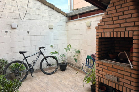 Casa à venda com 3 quartos, sendo 1 suíte, no condomínio Vila Nova Horizonte, Suzano - SP