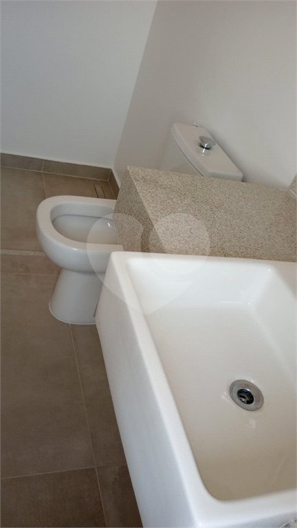 Casa à venda com 4 suítes no condomínio Estância Marambaia, Vinhedo - SP
