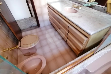 Apartamento à venda com 4 quartos, sendo 2 suítes,  em Ipiranga, São Paulo, SP