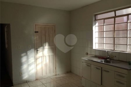 Casa à venda com 2 quartos em Jardim Itália, Itapetininga, SP