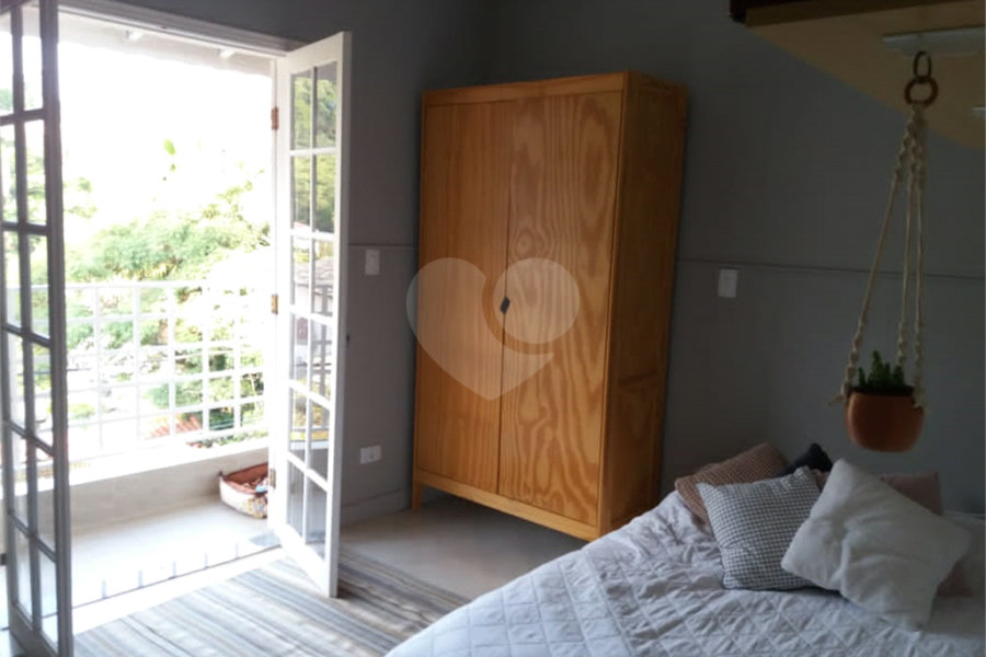 Sobrado à venda com 3 quartos, sendo 1 suíte, em Horto Florestal, São Paulo, SP