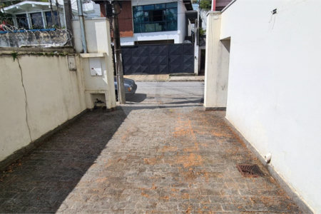 Sobrado à venda com 8 quartos em Vila Tramontano, São Paulo, SP