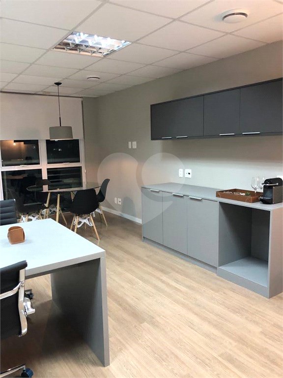 Sala à venda em Alto da Boa Vista, São Paulo, SP