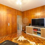 Sobrado à venda com 4 quartos, sendo 2 suítes, em Jardim das Bandeiras, São Paulo, SP