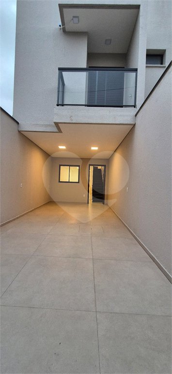 Sobrado à venda com 2 quartos, sendo 1 suíte,  em Vila Paiva, São Paulo, SP