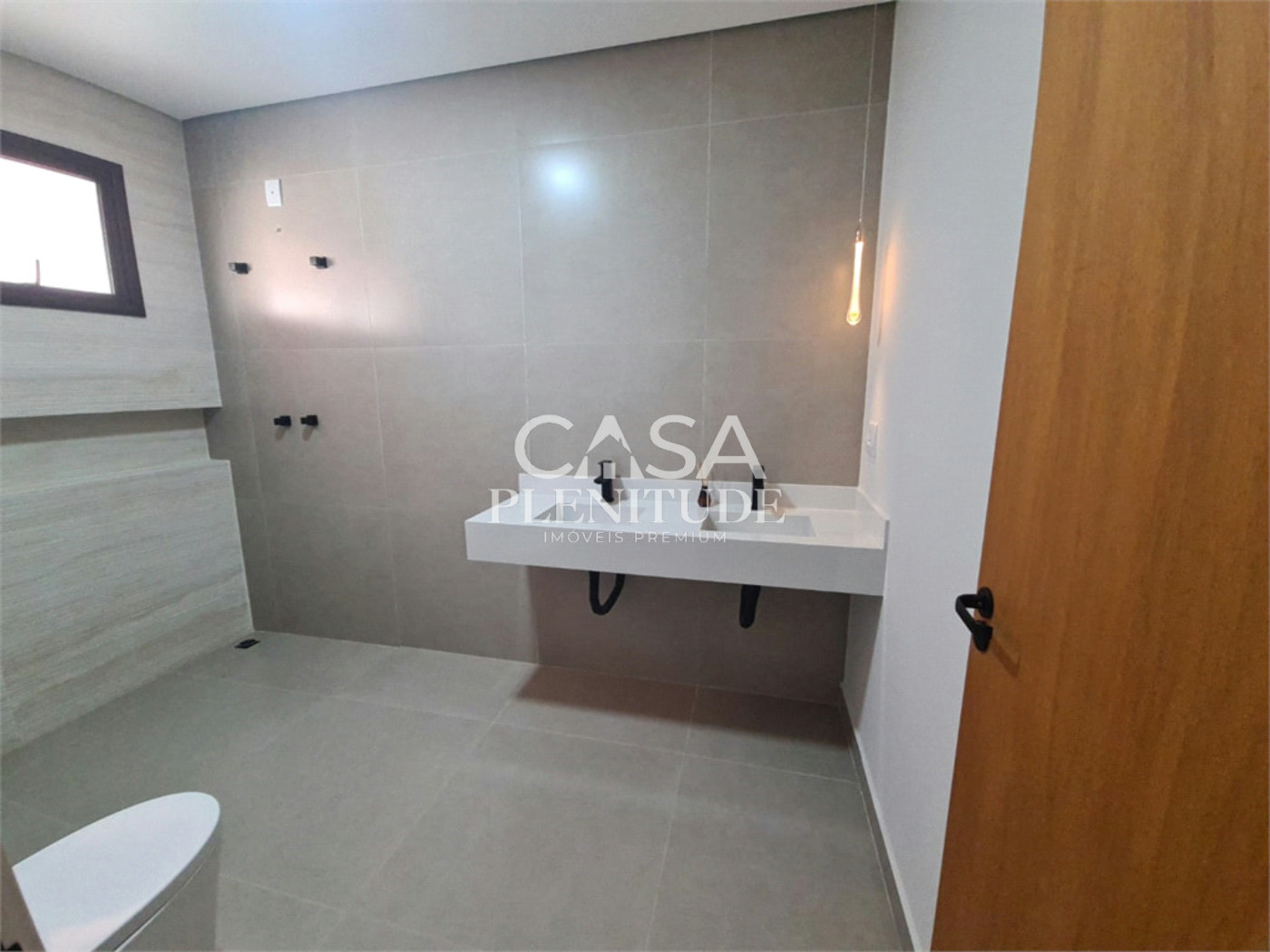 Casa em condomínio à venda com 3 quartos, sendo 1 suíte,  em Jardim Novo Horizonte, Sorocaba, SP