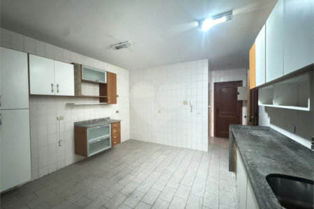 Apartamento à venda com 3 quartos, sendo 1 suíte, em Tijuca, Rio de Janeiro, RJ