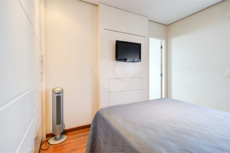 Apartamento à venda com 4 suítes em Brooklin Paulista, São Paulo, SP