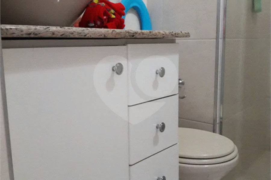 Casa à venda com 2 quartos no condomínio Nova Vida, São Paulo - SP