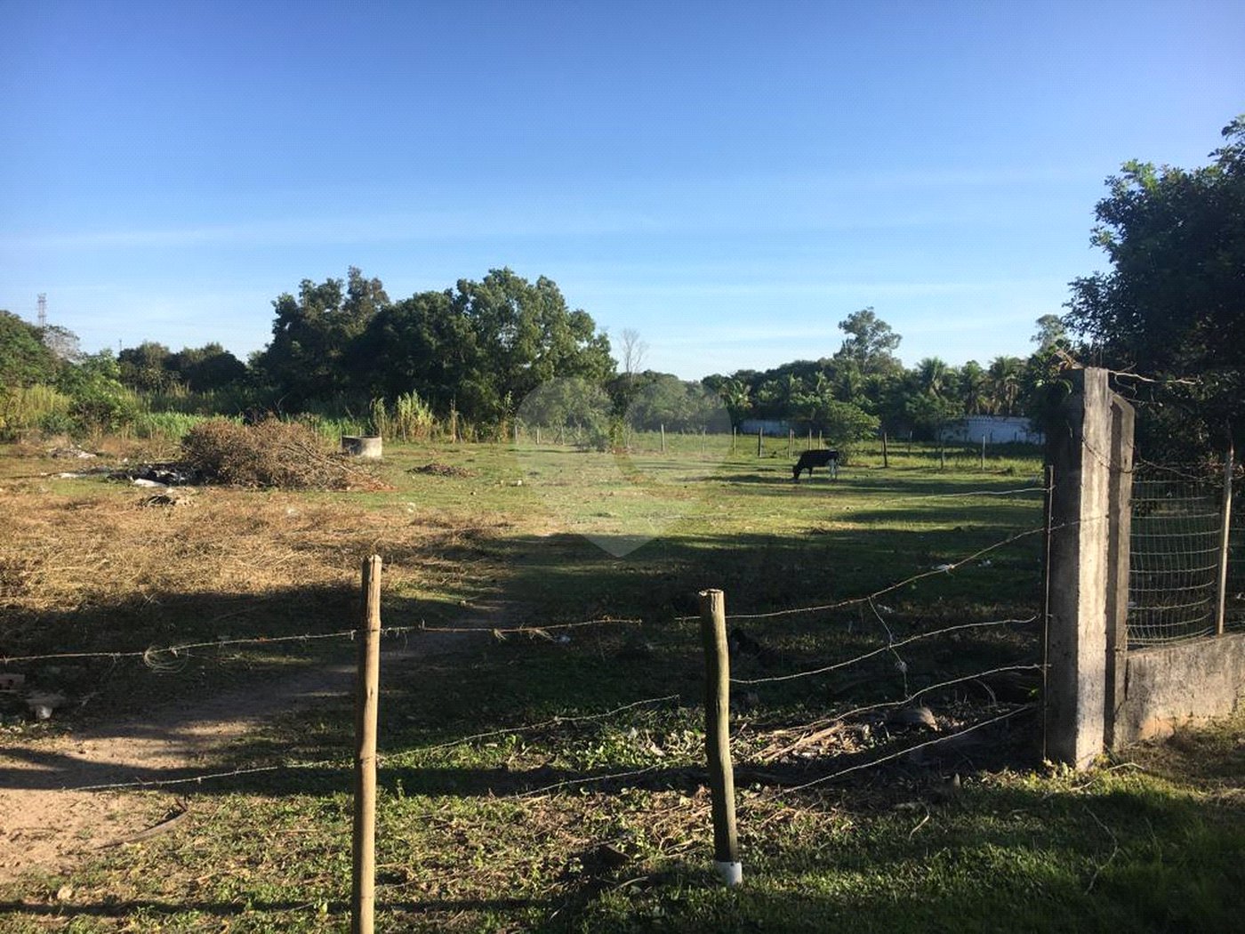 Terreno à venda em Chaperó, Itaguaí, RJ