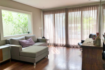 Sobrado à venda com 4 quartos, sendo 1 suíte, em Jardim Novo Mundo, São Paulo, SP