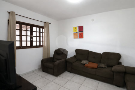 Casa à venda com 2 quartos, sendo 1 suíte, em Jardim Abaeté, Sorocaba, SP