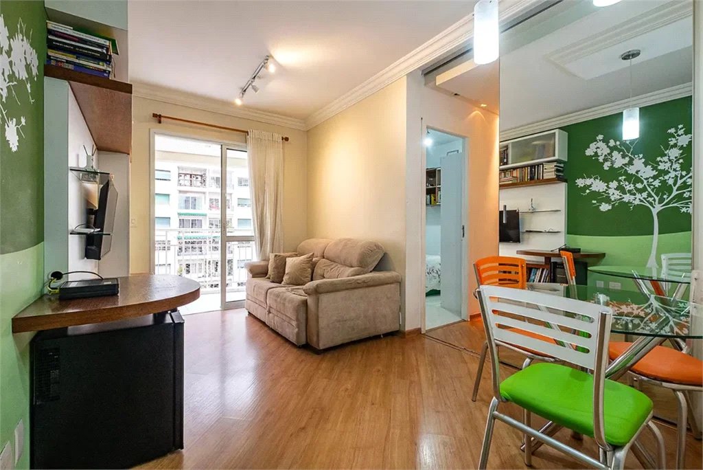 Apartamento à venda com 2 quartos em Pinheiros, São Paulo, SP