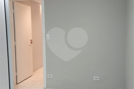 Casa Térrea à venda com 1 quarto em Vila Nivi, São Paulo, SP