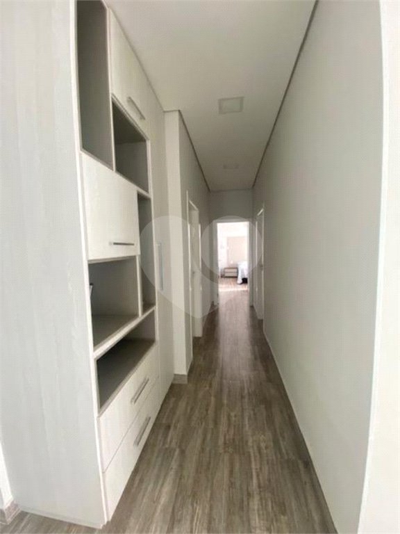 Casa à venda com 3 suítes no condomínio Campos do Conde I, Paulínia - SP