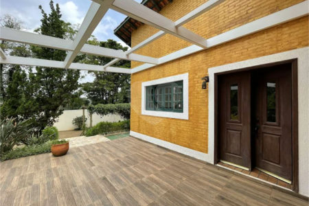 Casa à venda com 4 suítes no condomínio Miollo da Granja, Cotia - SP