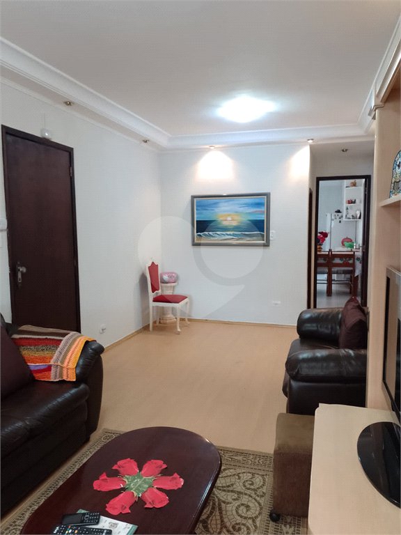 Sobrado à venda com 3 quartos, sendo 1 suíte,  em Vila Santo Estéfano, São Paulo, SP