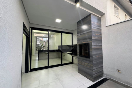 Casa à venda com 3 quartos, sendo 2 suítes,  no condomínio Jardim Golden Park Residencial, Sorocaba - SP