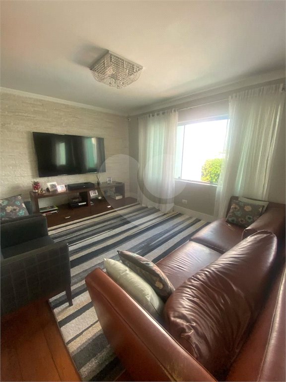 Sobrado à venda com 3 quartos, sendo 1 suíte, em Jardim São Paulo(zona Norte), São Paulo, SP
