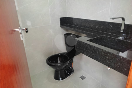 Casa à venda com 3 quartos, sendo 1 suíte,  em Loteamento Parque Residencial Serras de Atibaia II, Atibaia, SP