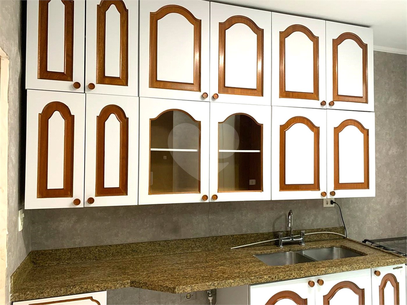 Apartamento à venda com 3 quartos, sendo 1 suíte,  em Bela Aliança, São Paulo, SP