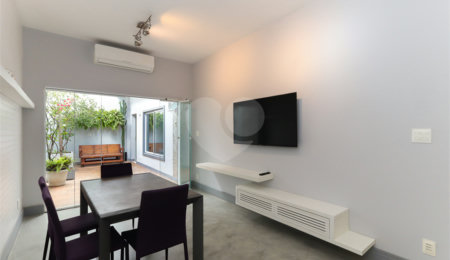 Casa à venda com 2 quartos, sendo 1 suíte,  em Chácara Santo Antônio, São Paulo, SP
