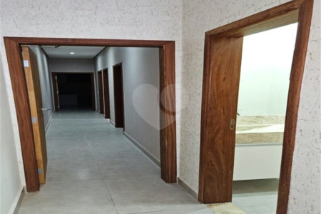 Casa à venda com 3 quartos, sendo 1 suíte, no condomínio Mantova, Indaiatuba - SP