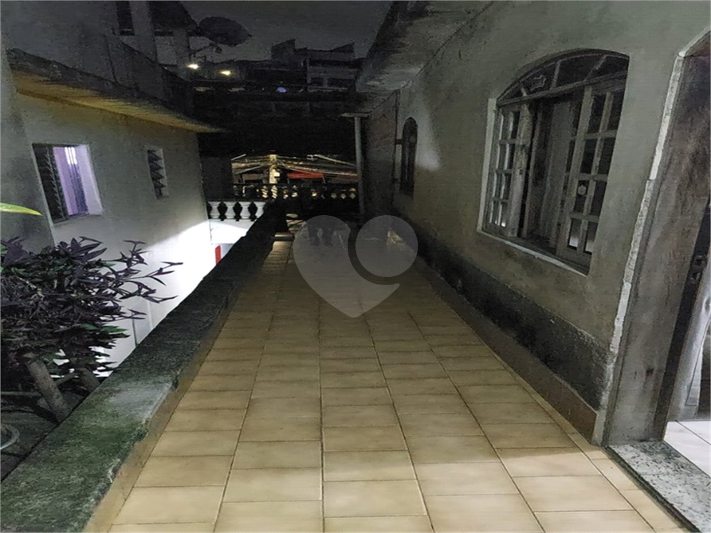 Sobrado à venda com 4 quartos no Brasilândia, São Paulo, SP