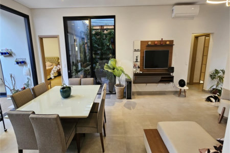Casa à venda com 3 suítes no condomínio Jardim Residencial Dona Maria José, Indaiatuba - SP