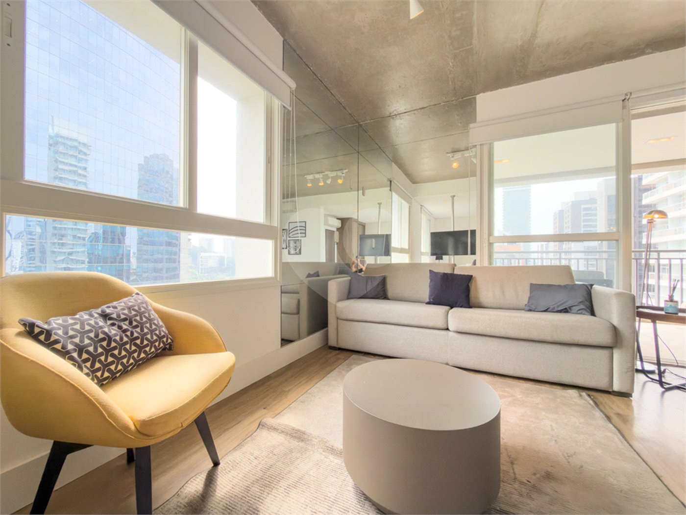 Apartamento à venda com 1 suíte em Cidade Monções, São Paulo, SP