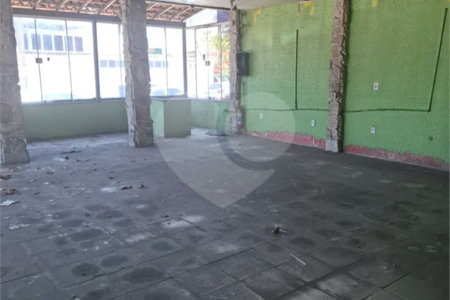 Loja à venda em Campo Grande, Rio de Janeiro, RJ