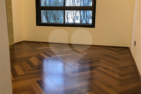 Apartamento à venda com 4 suítes em Vila Suzana, São Paulo, SP