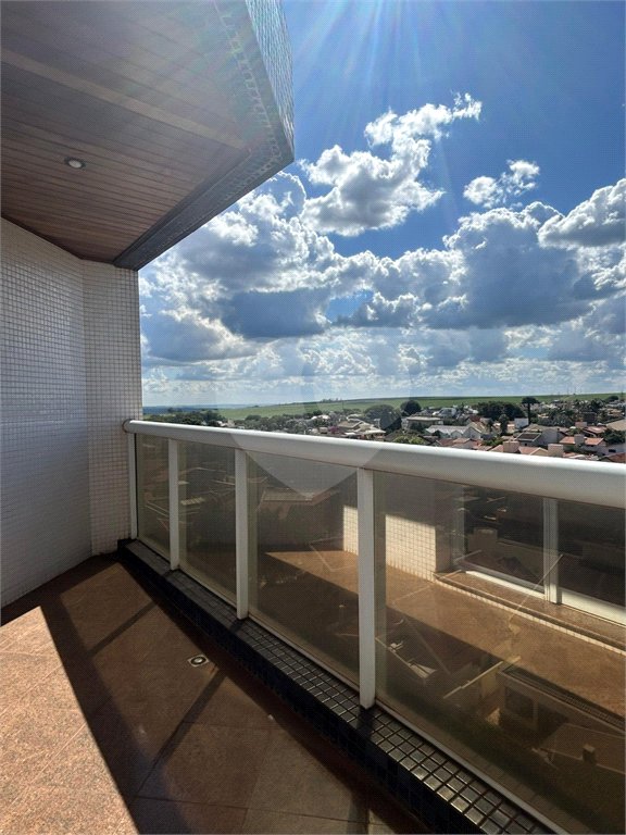 Apartamento 4 suítes Central Park Club